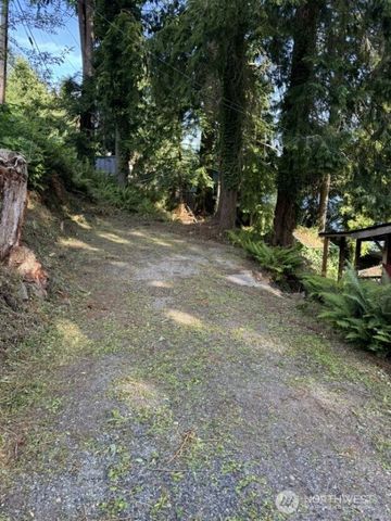 6901 Olive Avenue, Stanwood, WA 98292