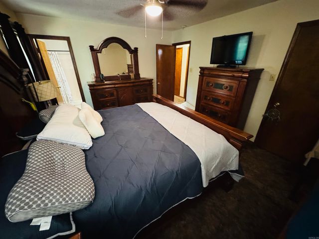 8 Coyote Drive, Conway, AR 72032