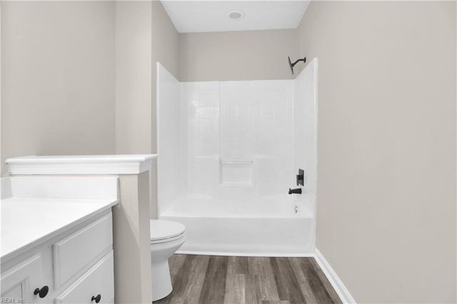 713 Mashie CT, Newport News, VA 23602