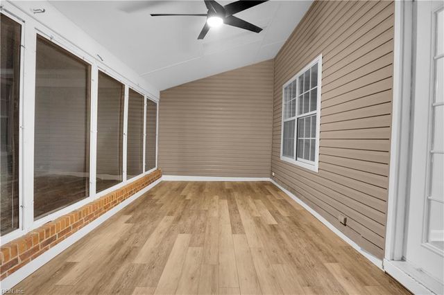 713 Mashie CT, Newport News, VA 23602