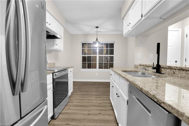 713 Mashie CT, Newport News, VA 23602