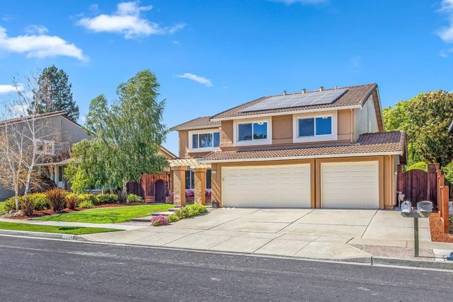 1439 Eagles Nest Lane, Gilroy, CA 95020