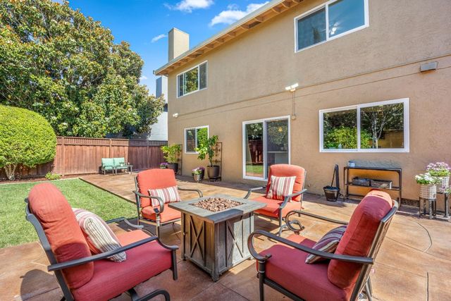 1439 Eagles Nest Lane, Gilroy, CA 95020