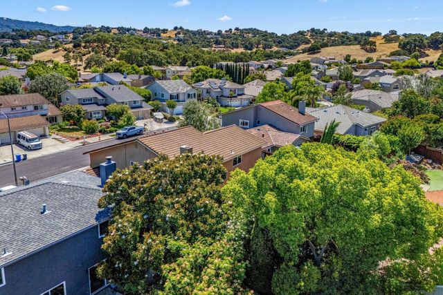 1439 Eagles Nest Lane, Gilroy, CA 95020