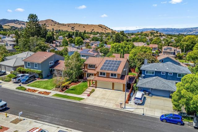 1439 Eagles Nest Lane, Gilroy, CA 95020