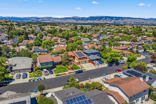 1439 Eagles Nest Lane, Gilroy, CA 95020