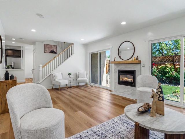 2229 Avenida De Los Alumnos, Santa Clara, CA 95054