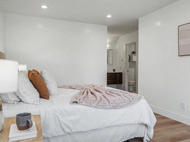 2229 Avenida De Los Alumnos, Santa Clara, CA 95054