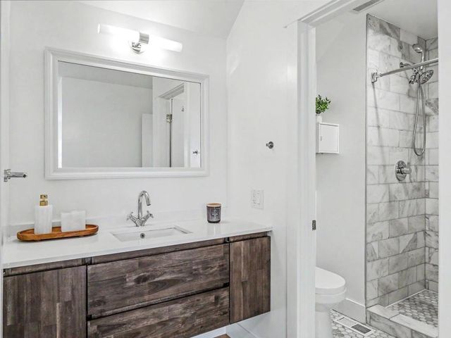 2229 Avenida De Los Alumnos, Santa Clara, CA 95054