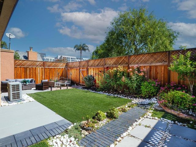 2229 Avenida De Los Alumnos, Santa Clara, CA 95054