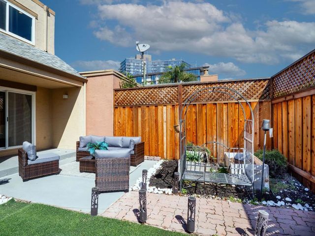 2229 Avenida De Los Alumnos, Santa Clara, CA 95054