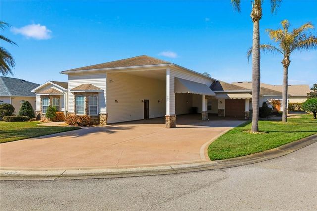 352 MEANDERING WAY, Polk City, FL 33868