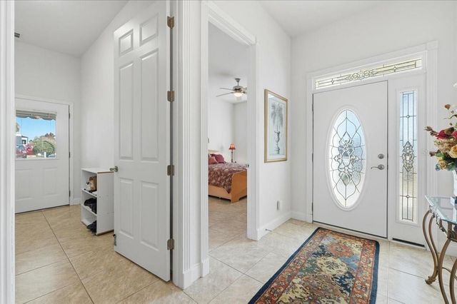 352 MEANDERING WAY, Polk City, FL 33868