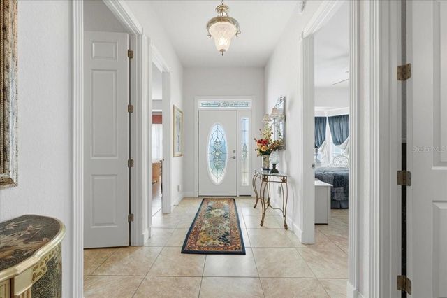 352 MEANDERING WAY, Polk City, FL 33868