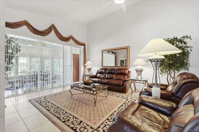 352 MEANDERING WAY, Polk City, FL 33868