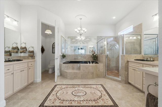 352 MEANDERING WAY, Polk City, FL 33868