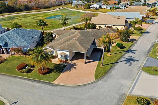 352 MEANDERING WAY, Polk City, FL 33868