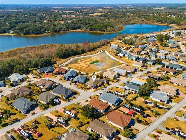 352 MEANDERING WAY, Polk City, FL 33868