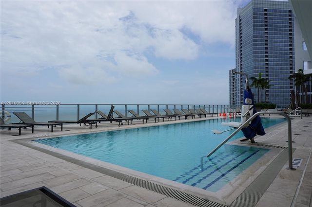 1300 Brickell Bay Dr 1904, Miami, FL 33131