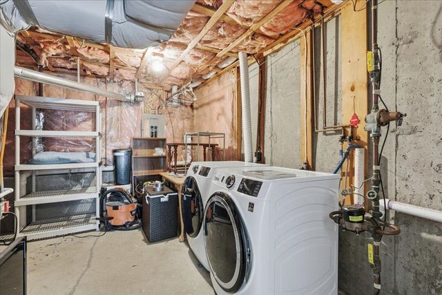 15 Shoal Creek Road, Hudson, NH 03051