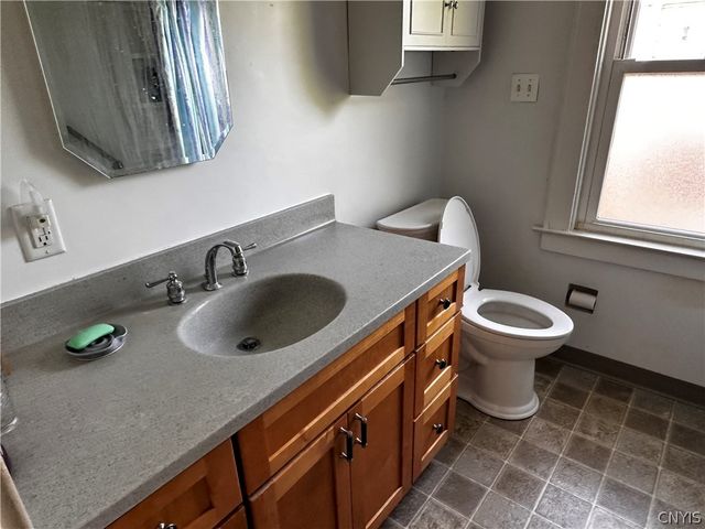 175 Edgehill Road, Syracuse, NY 13224