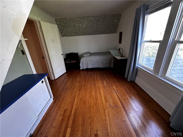 175 Edgehill Road, Syracuse, NY 13224
