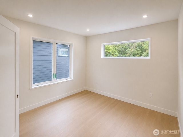 4907 SW Canada Drive, Seattle, WA 98136