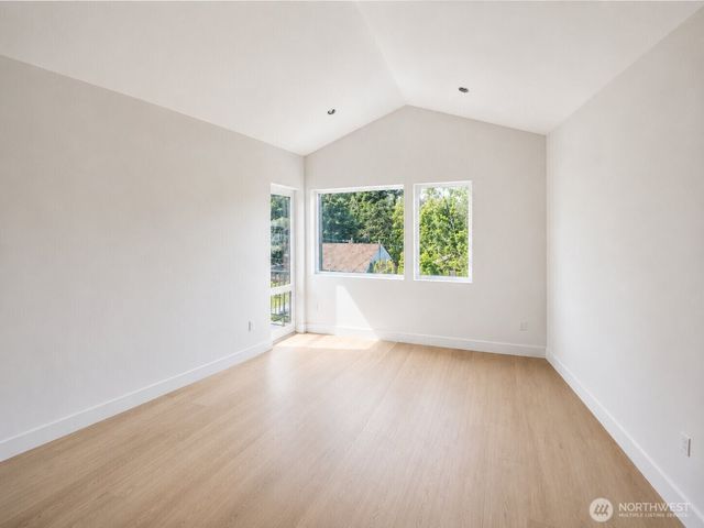 4907 SW Canada Drive, Seattle, WA 98136