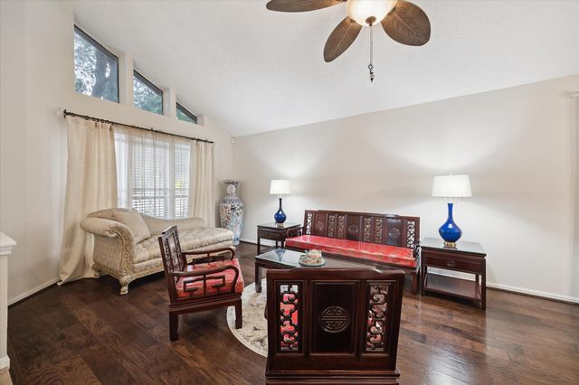 11738 Fairpoint Drive, Houston, TX 77099