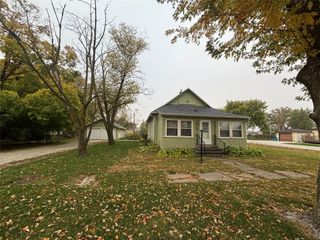 120 N Walnut Avenue, Woodward, IA 50276