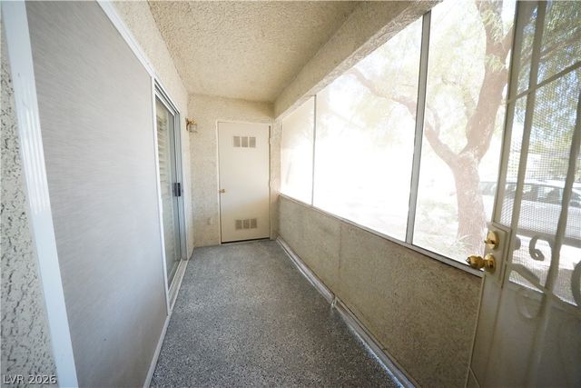 5710 East Tropicana Avenue 1032, Las Vegas, NV 89122