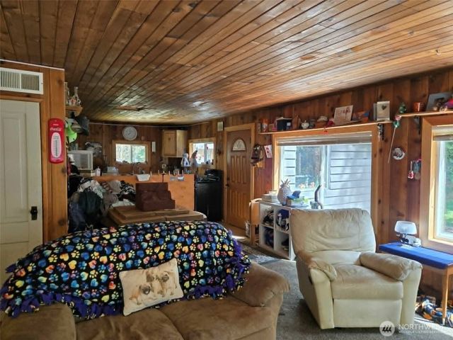 48918 Front Street, Granite Falls, WA 98252