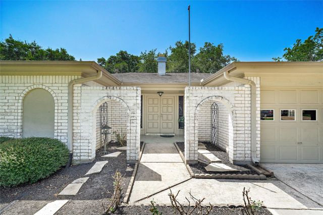 4811 Marywood Drive, Spring, TX 77388