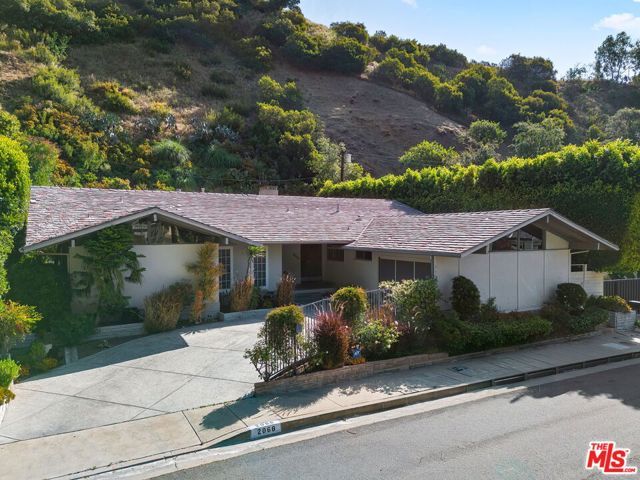 2068 N Beverly Drive, Beverly Hills, CA 90210