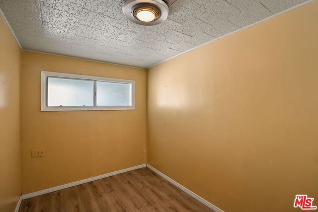 2068 N Beverly Drive, Beverly Hills, CA 90210