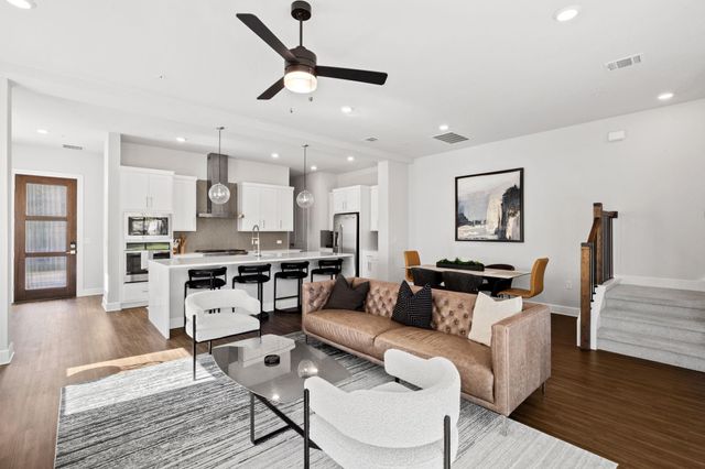 2005 Winsted LN B, Austin, TX 78703