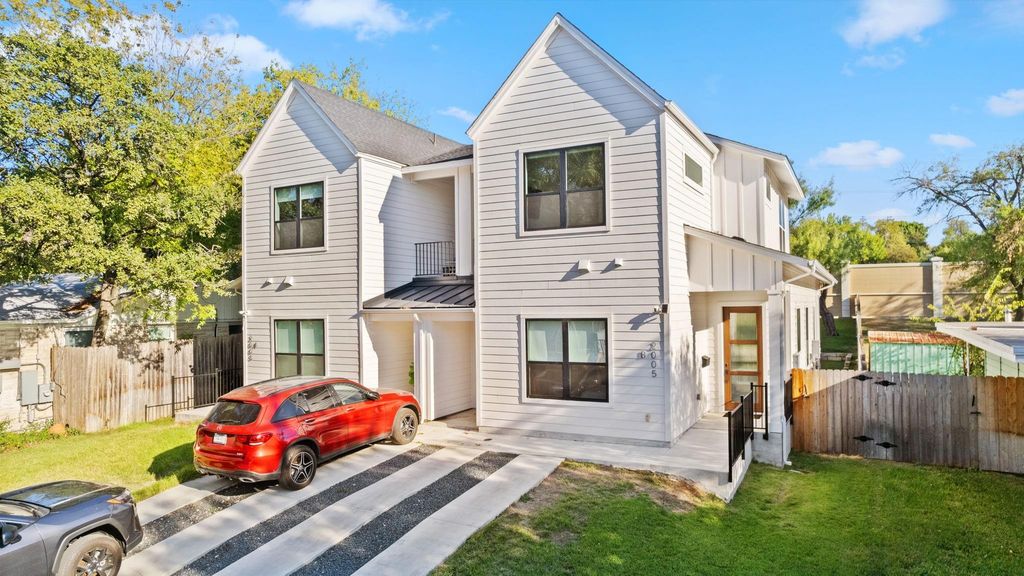 2005 Winsted LN B, Austin, TX 78703