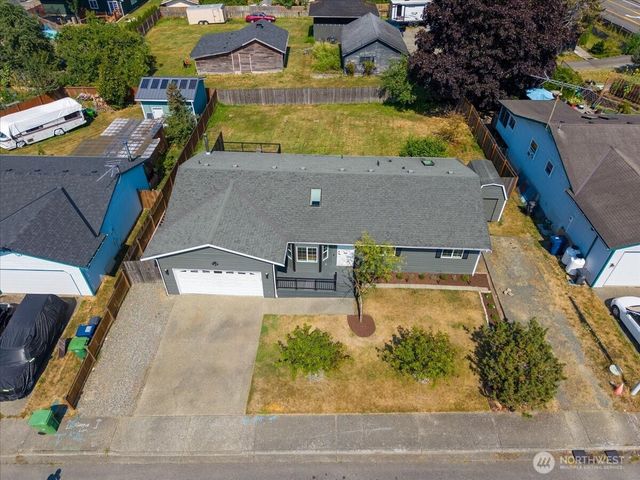 6607 69th Street NE, Marysville, WA 98270