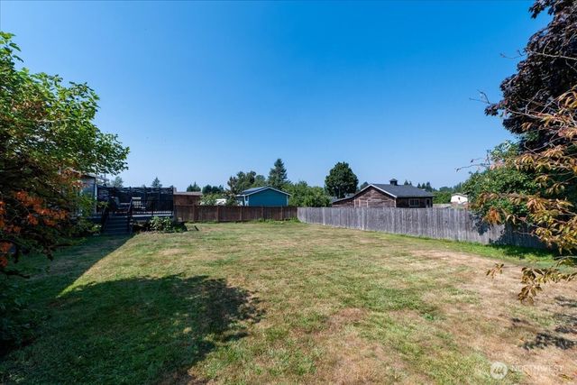 6607 69th Street NE, Marysville, WA 98270