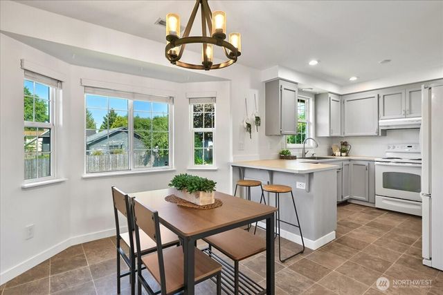 6607 69th Street NE, Marysville, WA 98270