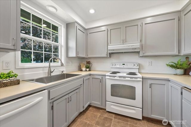 6607 69th Street NE, Marysville, WA 98270