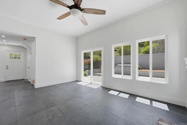 1999 E Pointe Avenue, Carlsbad, CA 92008
