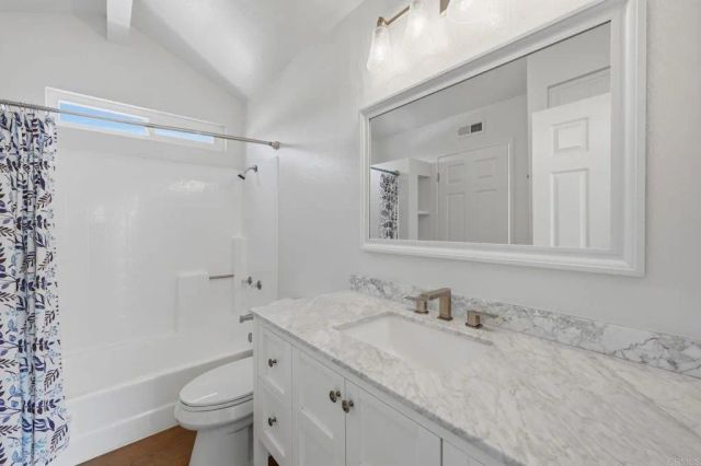 1999 E Pointe Avenue, Carlsbad, CA 92008