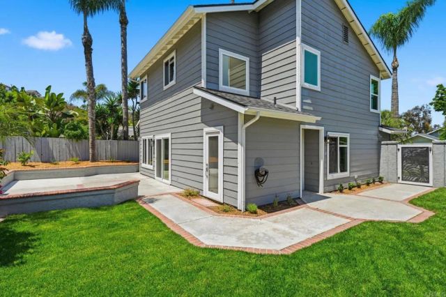 1999 E Pointe Avenue, Carlsbad, CA 92008
