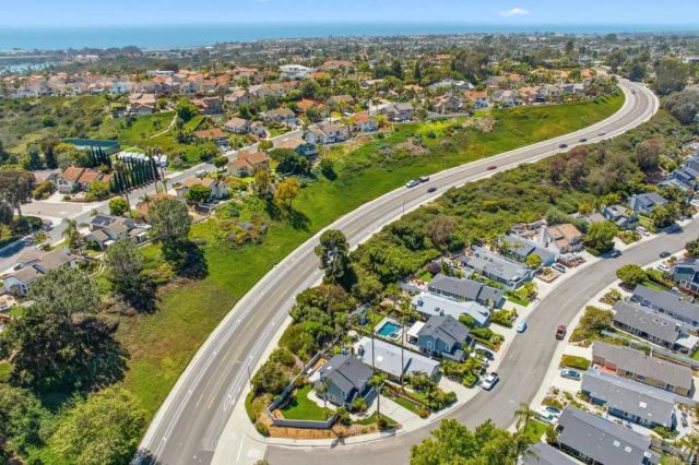 1999 E Pointe Avenue, Carlsbad, CA 92008