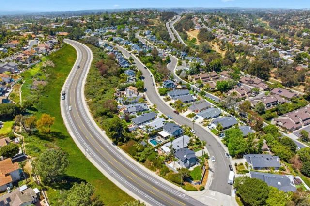 1999 E Pointe Avenue, Carlsbad, CA 92008
