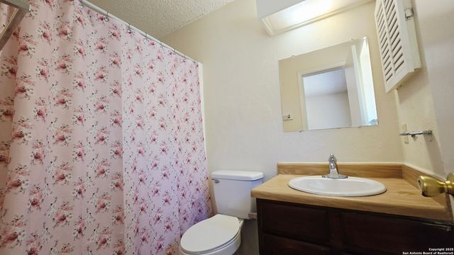 3043 Timber View, San Antonio, TX 78251