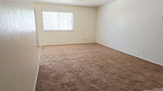 3043 Timber View, San Antonio, TX 78251