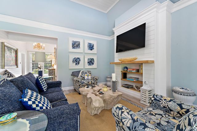 9906 SE Mahogany Way, Jupiter, FL 33469