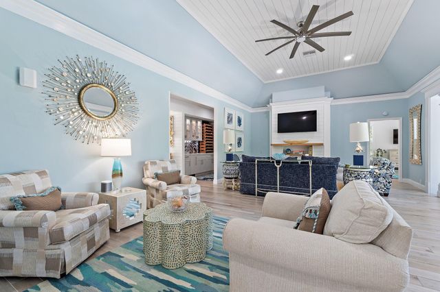 9906 SE Mahogany Way, Jupiter, FL 33469